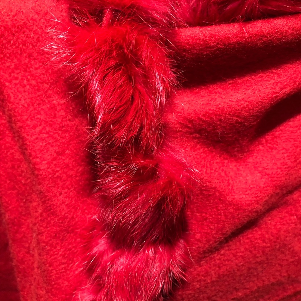 J McLaughlin red wrap